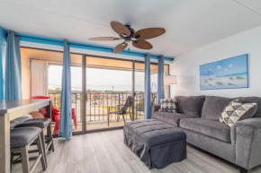 Book with Brooki By The Beach and Boardwalk